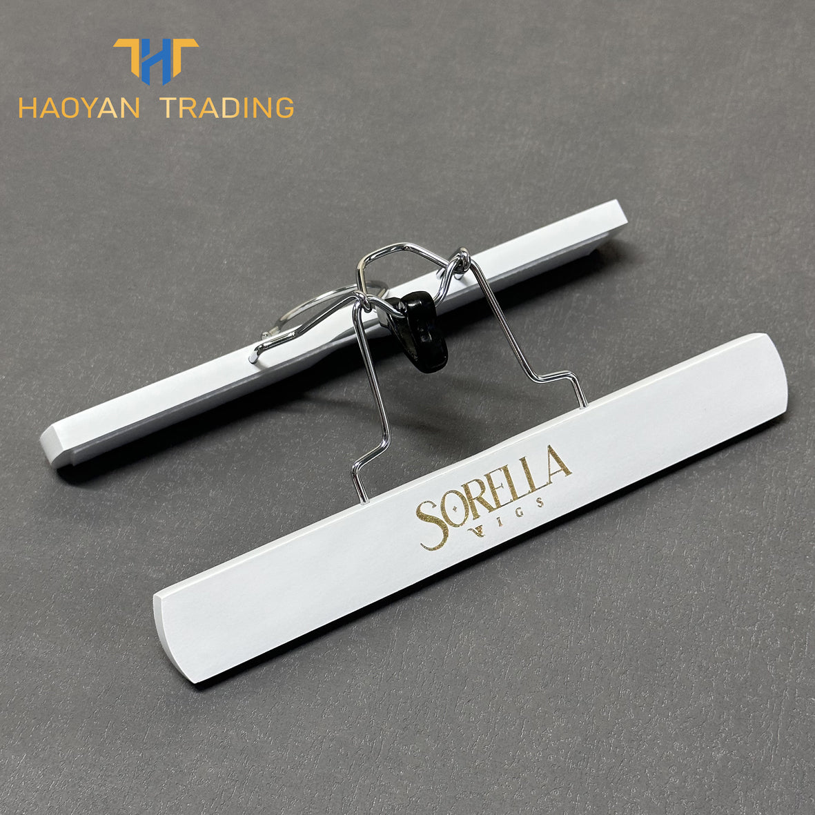 Sing Side Glittle logo Hair Hanger