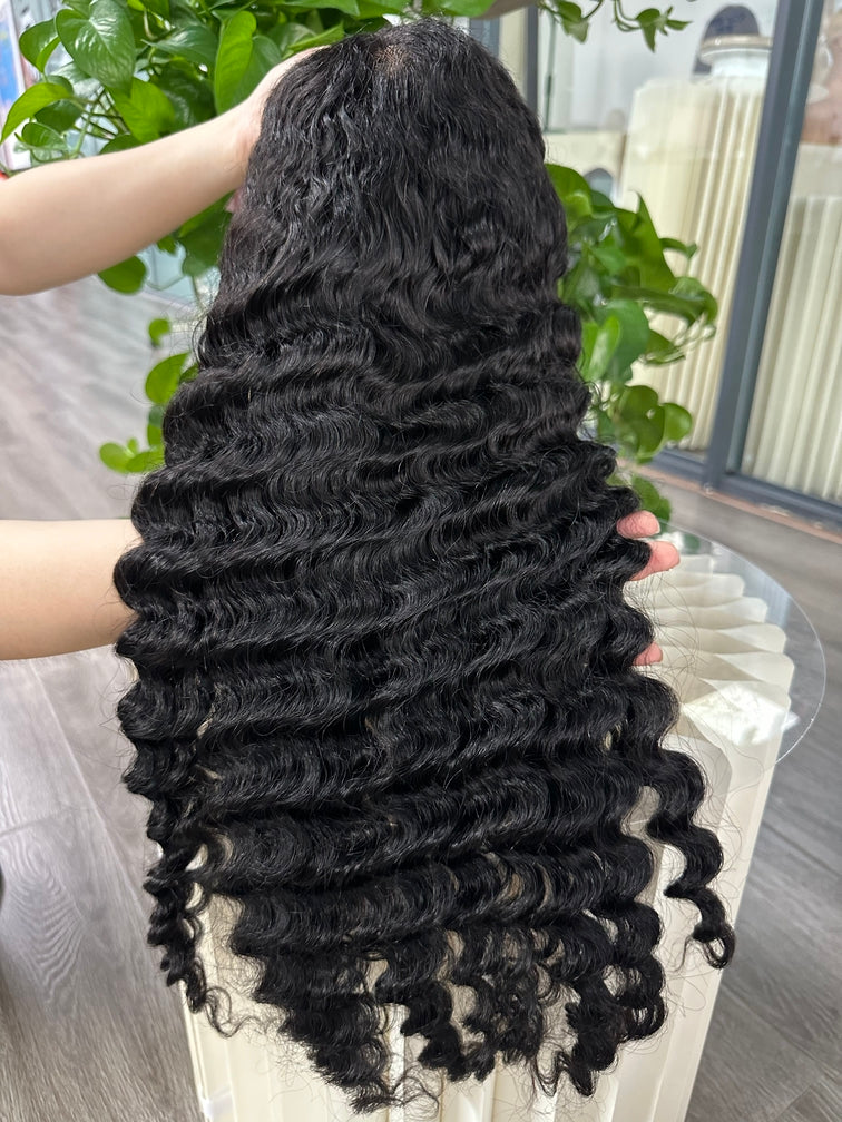 Virgin Hair 4x4 Closure Transparent lace Wig 180% - Deep Wave #1B