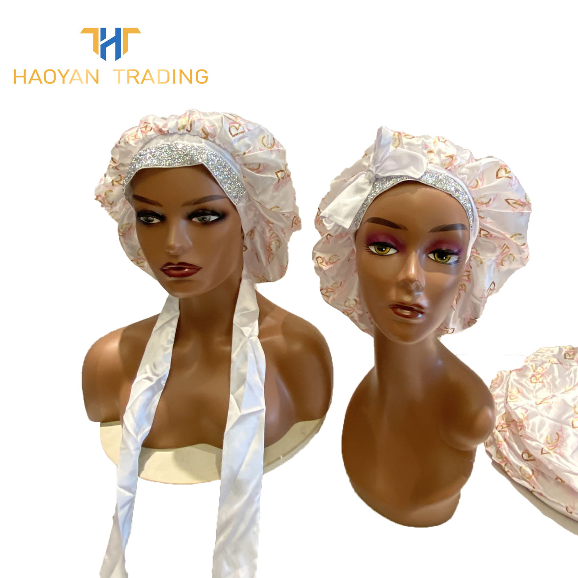 Full Logo Circle Bonnet With Tie And Diamond